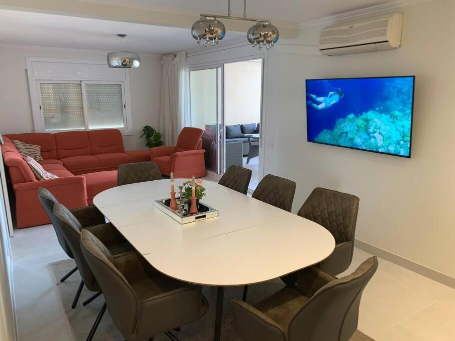 Appartamento Cunit, Front Line With Sea View Esterno foto
