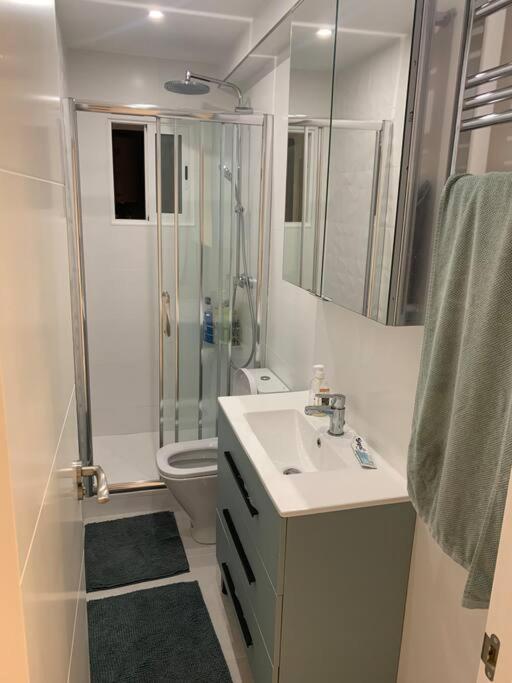 Appartamento Cunit, Front Line With Sea View Esterno foto