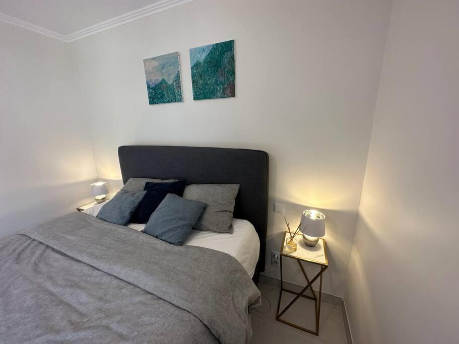 Appartamento Cunit, Front Line With Sea View Esterno foto